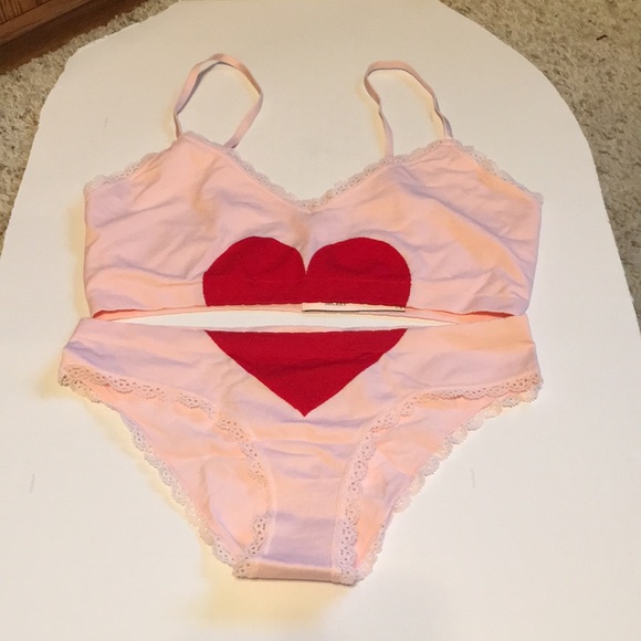 red heart bralette